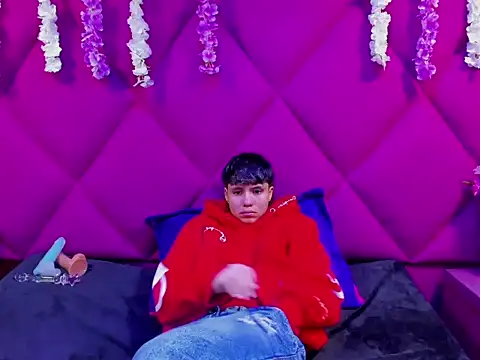 Bruno Cruzz online show from September 2025 02:46:02 AM