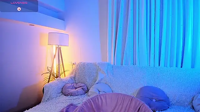 Alissa S online show from March 2026 04:22:01 PM