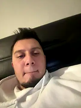 Snapshot of bogerkek chatting on December 2025 11:23:01 PM bogerkek online show from December 2025 11:23:01 PM