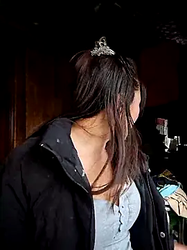 ALIENHR38 online show from December 2025 01:33:02 AM