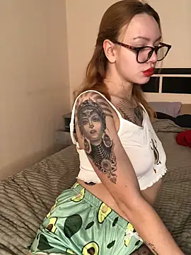 Amore Mia  online show from November 2025 05:08:02 AM