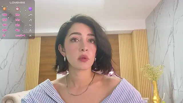 Snapshot of sara_lopez_s chatting on June 2026 02:17:02 PM sara lopez s online show from June 2026 02:17:02 PM