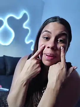 GabyMontenegro online show from March 2026 07:25:01 PM