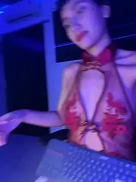 Amberdecolombia online show from February 2026 04:22:02 AM