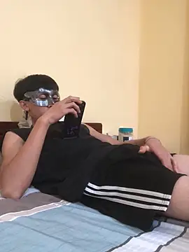 Snapshot of thienlong05 chatting on October 2025 03:42:01 PM thienlong05 online show from October 2025 03:42:01 PM