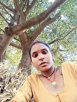 Idhika Jha online show from October 2025 11:24:01 AM