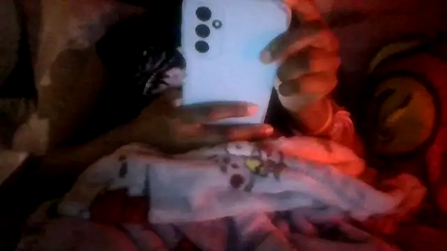 prettymaa online show from October 2025 05:52:01 AM