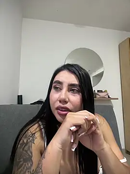 Snapshot of Sophie_Dreamss chatting on June 2026 10:58:01 PM Sophie Dreamss online show from June 2026 10:58:01 PM