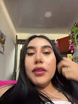 Snapshot of Sophie_Dreamss chatting on July 2026 09:39:01 PM Sophie Dreamss online show from July 2026 09:39:01 PM