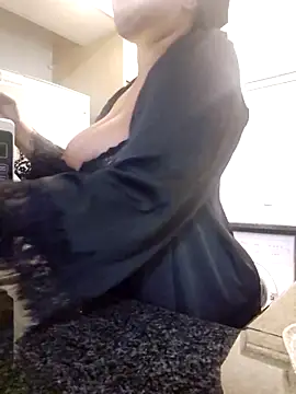 trickyOne online show from October 2025 09:31:02 PM