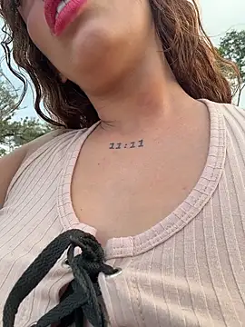 roxyrougee online show from February 2026 10:50:02 PM