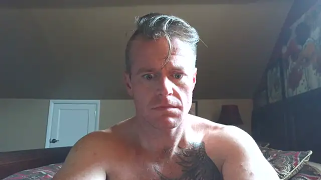 Snapshot of DILFiGuess11 chatting on May 2026 07:41:01 PM DILFiGuess11 online show from May 2026 07:41:01 PM