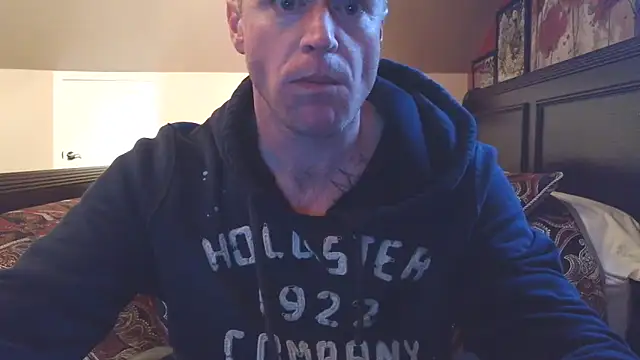 Snapshot of DILFiGuess11 chatting on May 2026 10:21:01 AM DILFiGuess11 online show from May 2026 10:21:01 AM