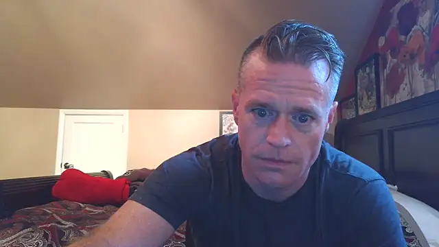 Snapshot of DILFiGuess11 chatting on May 2026 02:57:02 PM DILFiGuess11 online show from May 2026 02:57:02 PM