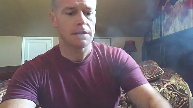 Snapshot of DILFiGuess11 chatting on June 2026 01:24:01 PM DILFiGuess11 online show from June 2026 01:24:01 PM