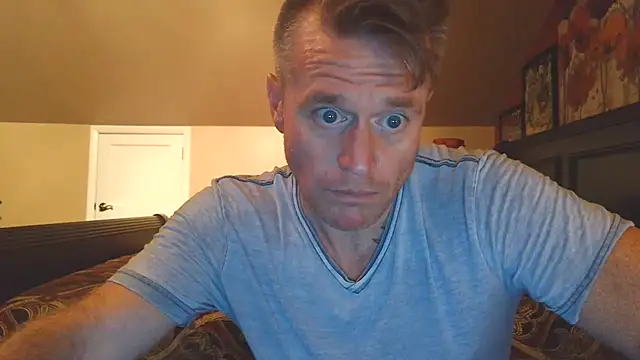 Snapshot of DILFiGuess11 chatting on July 2026 02:25:01 AM DILFiGuess11 online show from July 2026 02:25:01 AM