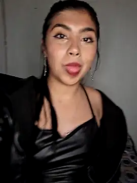 DianeSuns  online show from October 2025 02:09:02 AM