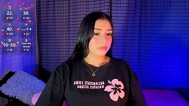 Kayleemorales online show from October 2025 05:11:02 PM