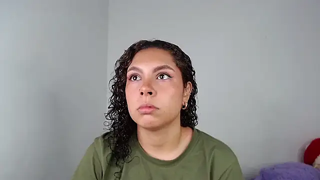 ViolettaMiller  online show from February 2026 01:26:02 PM