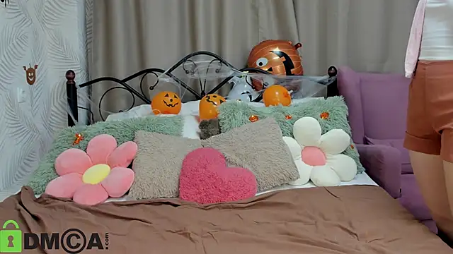 Agnes Passero online show from October 2025 08:16:02 AM