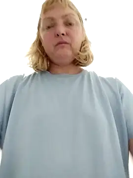 LiluLiluLilu online show from September 2025 06:42:01 PM