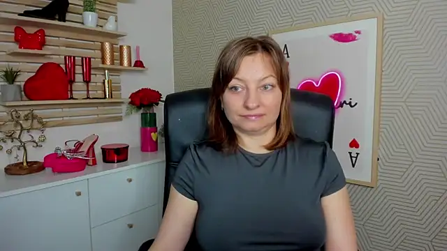 angelaSamt online show from April 2026 05:27:02 AM