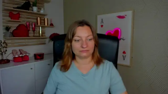 angelaSamt online show from July 2026 05:43:02 AM