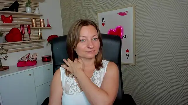 angelaSamt online show from July 2026 05:44:02 AM