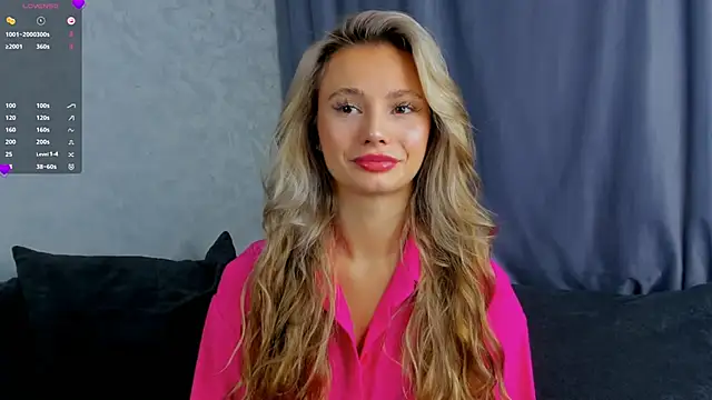 NaughtySeraphine online show from November 2025 06:12:02 AM