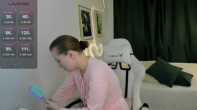 Alice Cire online show from January 2026 05:18:01 PM