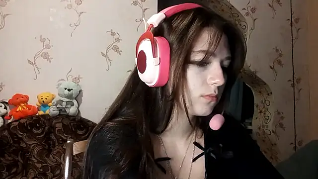 Sophiecuttie online show from October 2025 03:35:02 PM