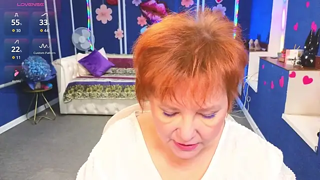 Kira Kenett online show from February 2026 05:55:02 AM