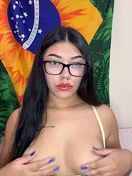 Snapshot of Alexa69xx chatting on June 2026 06:32:01 PM Alexa69xx online show from June 2026 06:32:01 PM