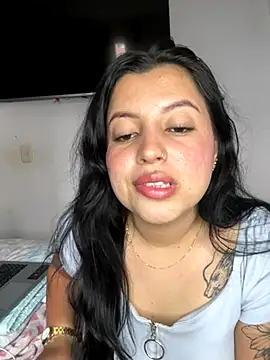 Emma 2903 online show from September 2025 10:11:02 PM