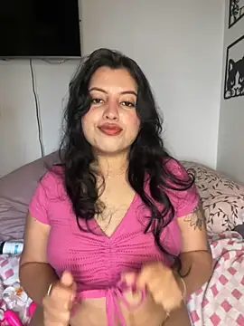 Emma 2903 online show from September 2025 10:13:01 PM