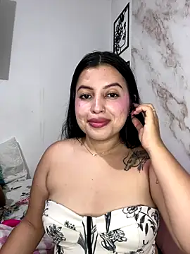 Emma 2903 online show from October 2025 01:47:01 AM