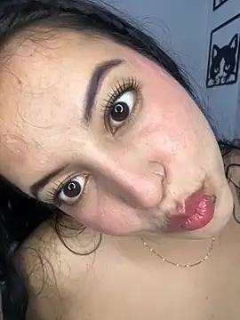 Emma 2903 online show from October 2025 02:01:02 AM