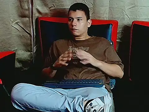 Jstivenlc  online show from January 2026 10:53:01 AM