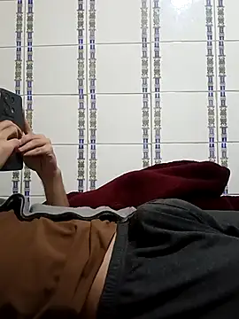 BeakedMezuza online show from April 2026 09:03:02 AM