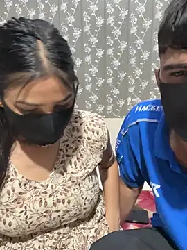 Snapshot of Sex_Queen_aaraya chatting on May 2026 02:00:01 PM Sex Queen aaraya online show from May 2026 02:00:01 PM