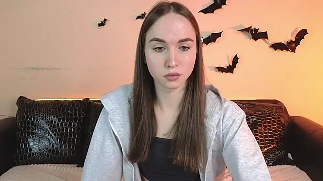 Angeel Kate online show from November 2025 06:12:02 AM