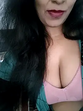 Snapshot of Deepa_Sharma143 chatting on April 2026 02:17:01 AM Deepa Sharma143 online show from April 2026 02:17:01 AM