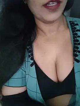 Snapshot of Deepa_Sharma143 chatting on June 2026 01:33:01 AM Deepa Sharma143 online show from June 2026 01:33:01 AM
