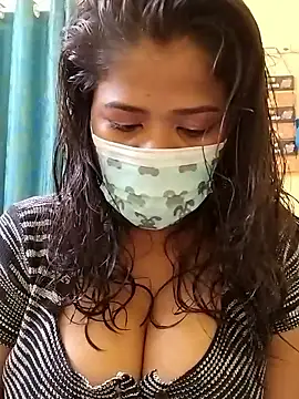 Snapshot of HAANNIAA chatting on September 2025 03:55:02 PM HAANNIAA online show from September 2025 03:55:02 PM