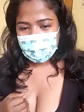 Snapshot of HAANNIAA chatting on September 2025 10:48:02 AM HAANNIAA online show from September 2025 10:48:02 AM