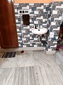 naughty nataasa online show from February 2026 09:03:02 AM