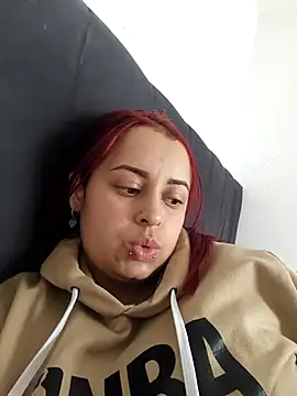 SkarlettArslan- online show from September 2025 01:34:01 PM