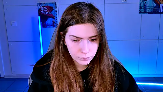 AliceCUNTach online show from October 2025 05:09:02 AM