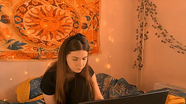 AliceCUNTach online show from March 2026 05:11:01 AM