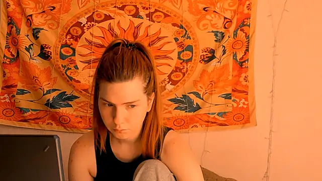 Snapshot of AliceCUNTach chatting on June 2026 05:06:02 AM AliceCUNTach online show from June 2026 05:06:02 AM